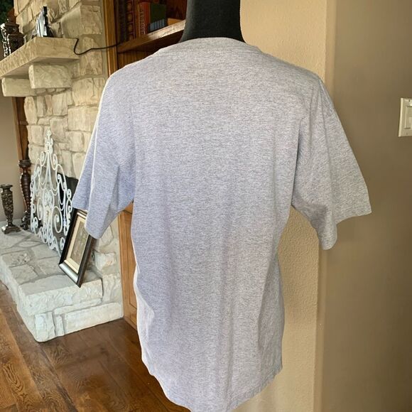 Super Mario Gray T Shirt - Picture 2 of 7